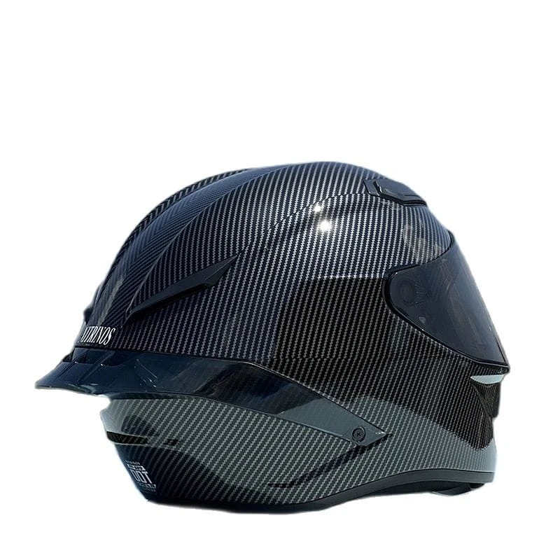 Casco con visera color NEGRO